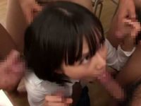 ノーパンがバレる真面目な委員長「こっちもしゃぶって！」囲んで連続ぶっかけ