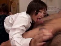 フェラチオと同時に両手は手コキ！おま〇こイジられながらのご奉仕で6連続抜き