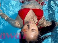 濡れた小麦肌の美少女とびしょびしょイキまくり中出しSEX！ 前乃菜々